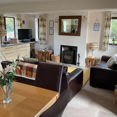 Beautiful 2-bed In Grewelthorpe Masham *